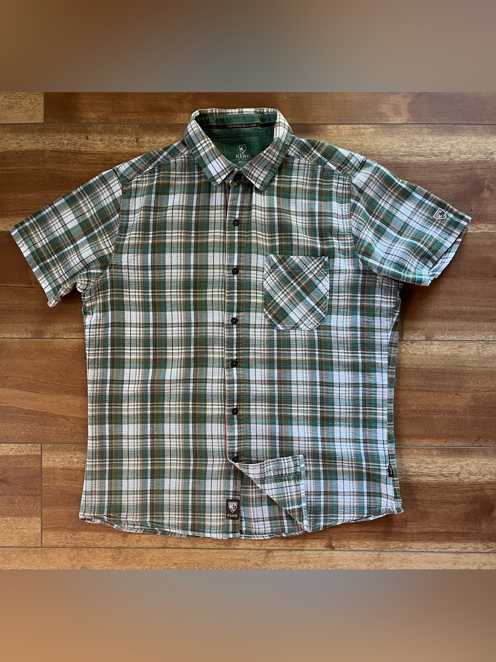 Kuhl Men’s Green and White Plaid Short-Sleeve Button-Down Organic Cotton Shirt